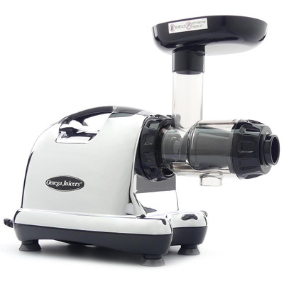 Omega 8006 Juicer Nutrition Center in Chrome