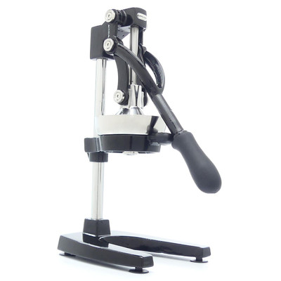 The Nutripress Manual Citrus Juicer In Black